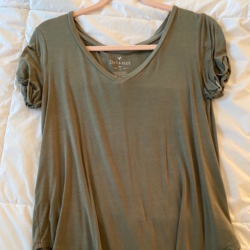 Soft & Sexy American Eagle t-shirt